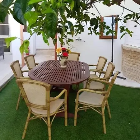 Economi Depandance 게스트하우스 *