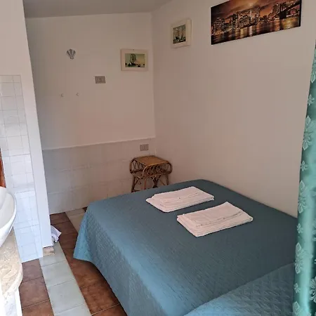 Economi Depandance 게스트하우스 *